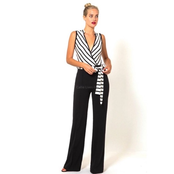 Callie deep straits plunging stash jumpsuit - Picture 2 of 5